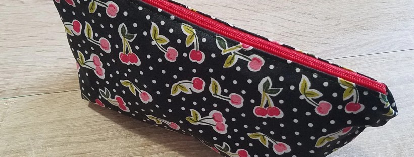 La Scierie Créative - atelier couture DIY - trousse avec fermeture éclair